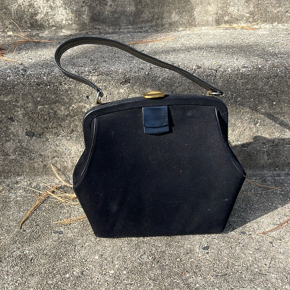Vintage Biron black hand bag with pinch close top